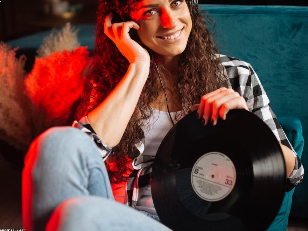 យុទ្ធសាស្ត្រលេងដែលមានភាពច្នៃប្រឌិតនិងសន្និដ្ឋានល្អ